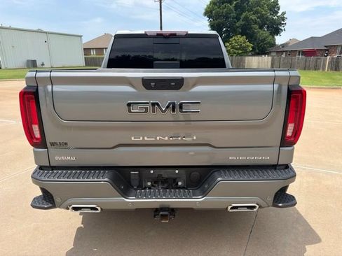 Used 2023 GMC Sierra 1500 Denali Ultimate AWD/4WD image 4