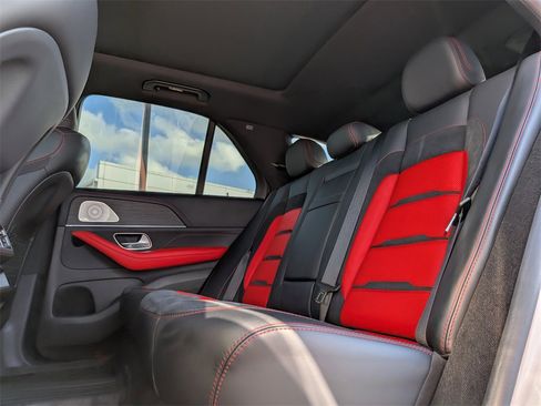 Used 2024 Mercedes-Benz GLE 53 AMG 4MATIC image 28