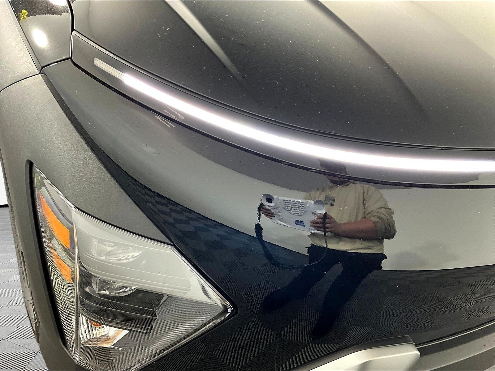 New 2027 Hyundai Kona SEL Sport FWD image 8