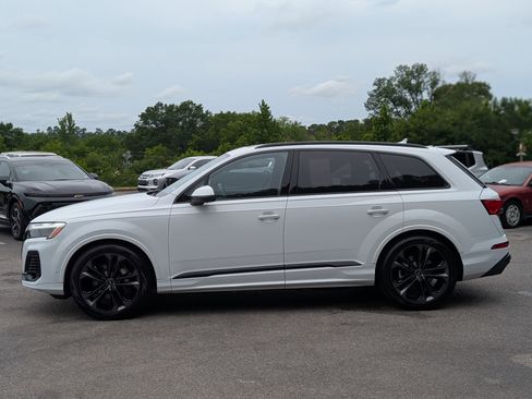 Used 2025 Audi Q7 3.0T Premium Plus w/ Premium Plus Package AWD/4WD image 6