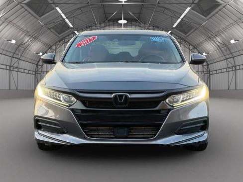 Used 2019 Honda Accord LX image 2