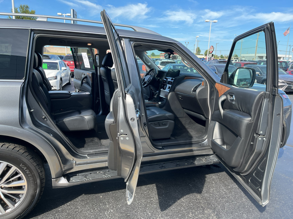 Used 2024 Nissan Armada SL w/ Captain's Chairs Package AWD/4WD image 44