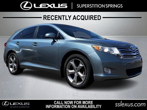 Used 2011 Toyota Venza AWD w/ Premium Pkg #2 image 1