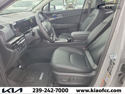 New 2026 Kia Sportage EX FWD image 20