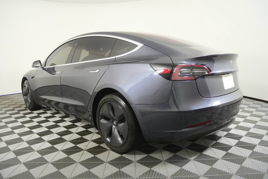 Used 2018 Tesla Model 3 Long Range RWD image 6