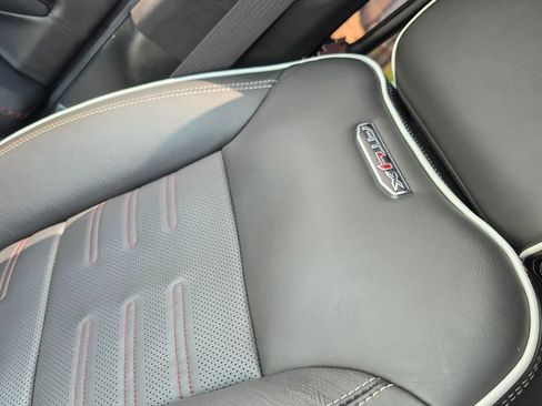 Used 2025 GMC Sierra 2500 AT4X AWD/4WD image 21
