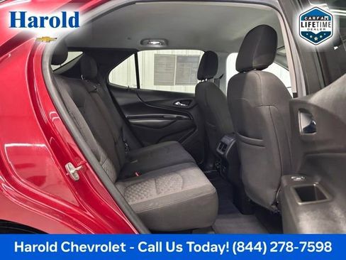 Used 2019 Chevrolet Equinox LT w/ Driver Convenience Package FWD image 9