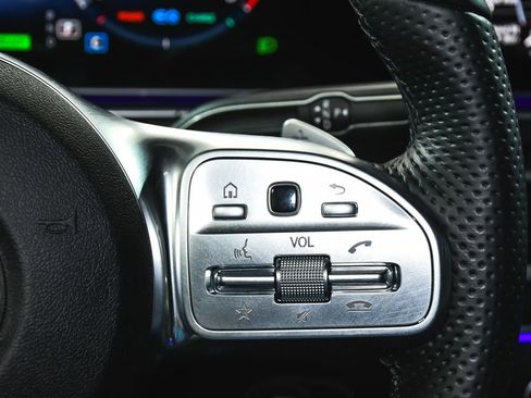 Used 2023 Mercedes-Benz GLS 450 4MATIC image 39