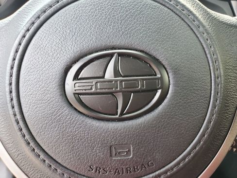Used 2013 Scion FR-S RWD image 35