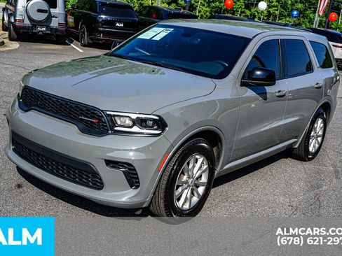 Used 2025 Dodge Durango GT RWD image 15
