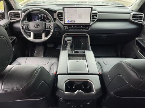 Used 2024 Toyota Tundra Limited w/ Power Package AWD/4WD image 9