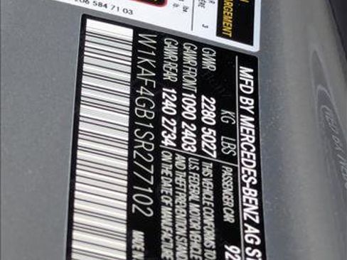 Used 2025 Mercedes-Benz C 300 Sedan image 25