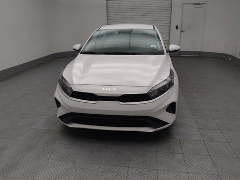 Used 2024 Kia Forte LXS image 15