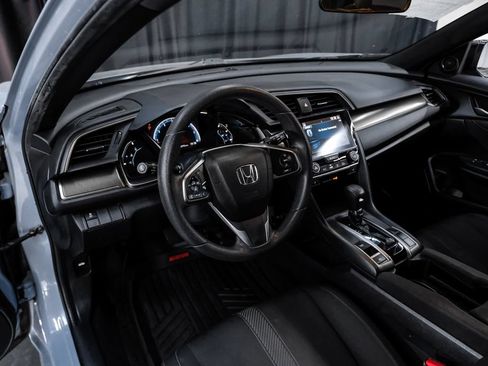 Used 2018 Honda Civic EX image 4