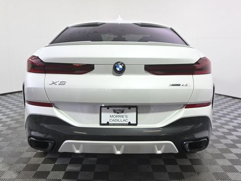 Used 2022 BMW X6 xDrive40i w/ M Sport Package AWD/4WD image 5