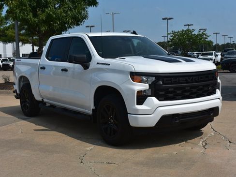 New 2026 Chevrolet Silverado 1500 Custom w/ Rally Edition AWD/4WD image 3