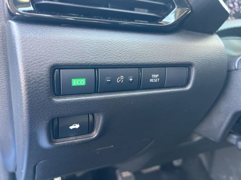 Certified 2024 Nissan Sentra SV image 47