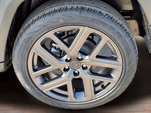 New 2026 Jeep Compass Latitude image 31