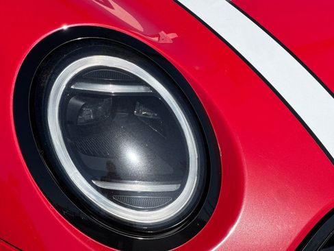 Used 2025 MINI Cooper S FWD image 10