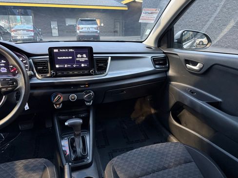 Used 2021 Kia Rio S image 23