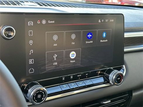 New 2026 GMC Canyon Elevation w/ LPO, Black Badging Package image 15