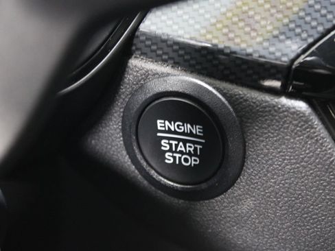 Used 2025 Ford Escape ST-Line FWD image 23