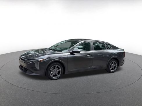 Used 2025 Kia K4 FWD image 9