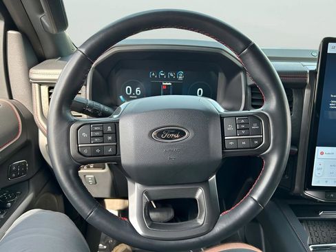 Used 2024 Ford Expedition Max Limited AWD/4WD image 24