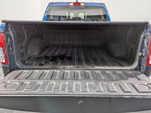 Used 2021 RAM 1500 Big Horn image 6