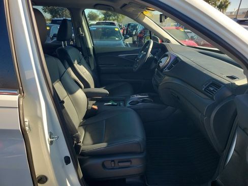 Certified 2022 Honda Pilot Special Edition image 7