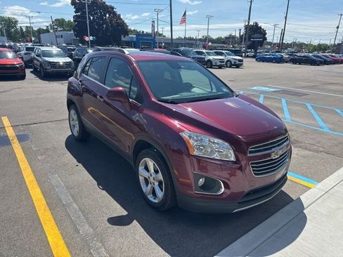 Used 2016 Chevrolet Trax LTZ AWD/4WD image 2