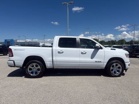 Used 2022 RAM 1500 Big Horn AWD/4WD image 4