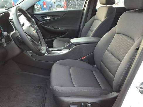 Used 2023 Chevrolet Malibu LT w/ Sport Edition image 22