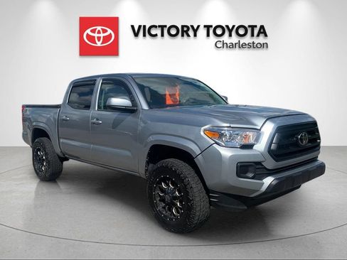 Used 2023 Toyota Tacoma SR AWD/4WD image 5