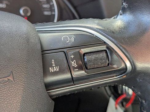 Used 2017 Audi Q5 2.0T Premium w/ Audi MMI Navigation Plus image 13