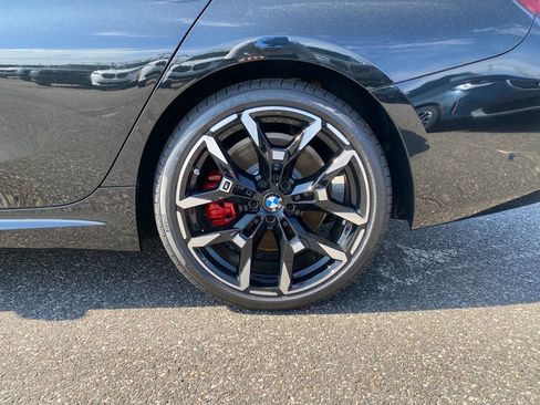 New 2026 BMW 330i xDrive Sedan w/ M Sport Package AWD/4WD image 5
