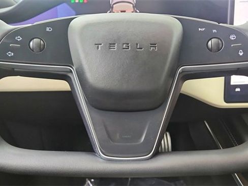 Used 2023 Tesla Model S Standard Range image 40