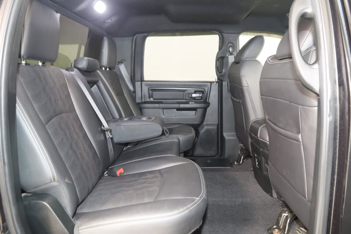 Used 2018 RAM 1500 Rebel w/ Luxury Group AWD/4WD image 12