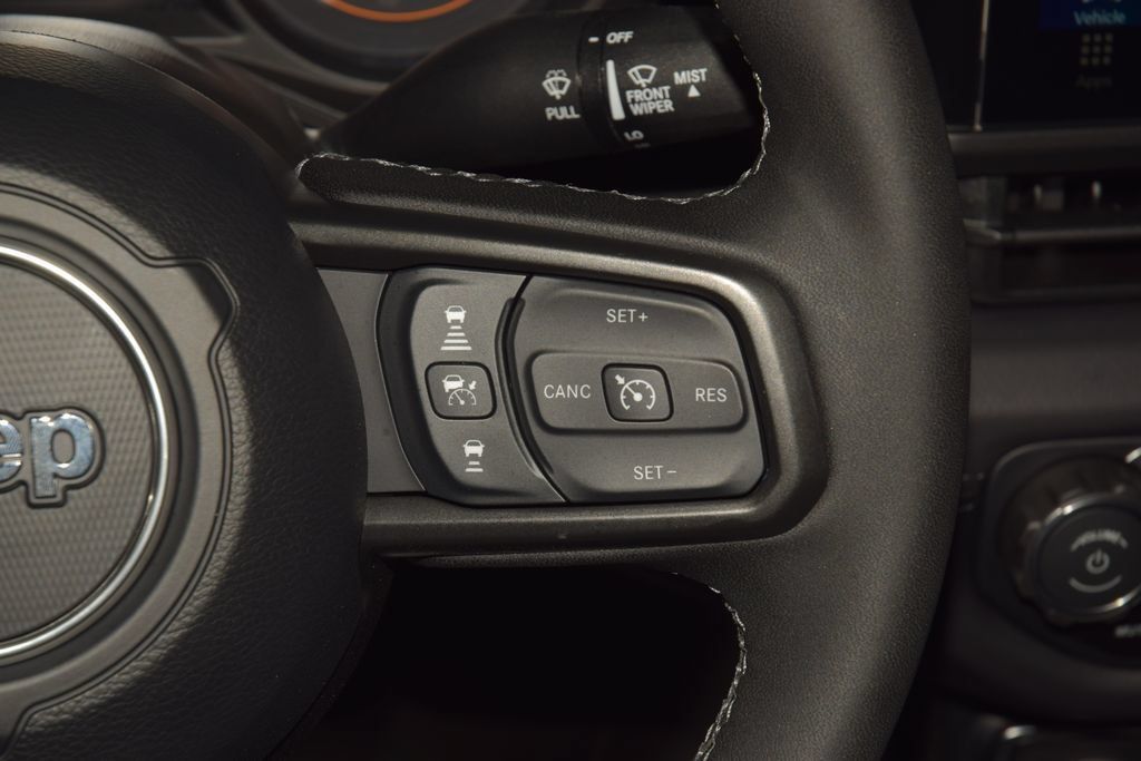 Used 2026 Jeep Gladiator Mojave AWD/4WD image 44