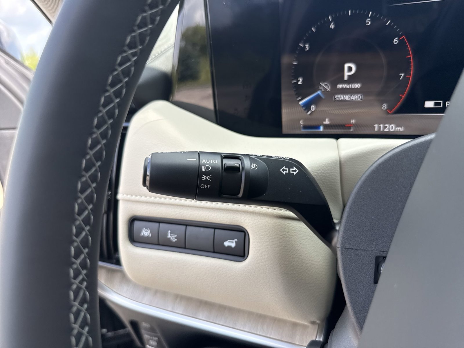 Used 2026 Nissan Armada Platinum Reserve AWD/4WD image 37