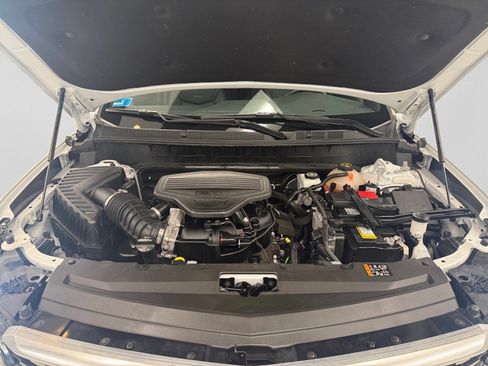 Certified 2024 Cadillac XT6 Premium Luxury image 5