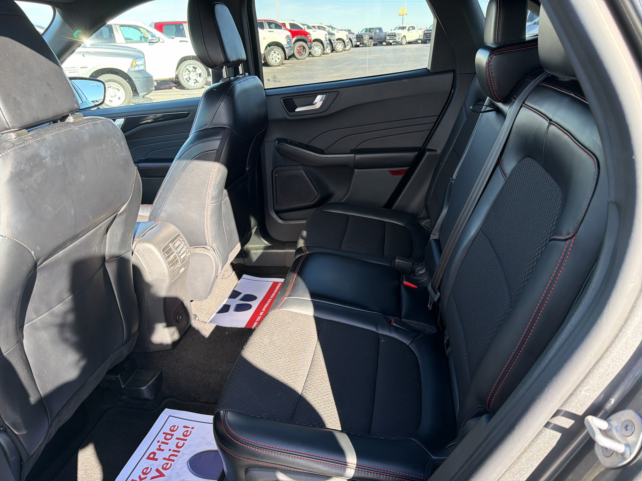 Used 2025 Ford Escape ST-Line Select AWD/4WD image 14