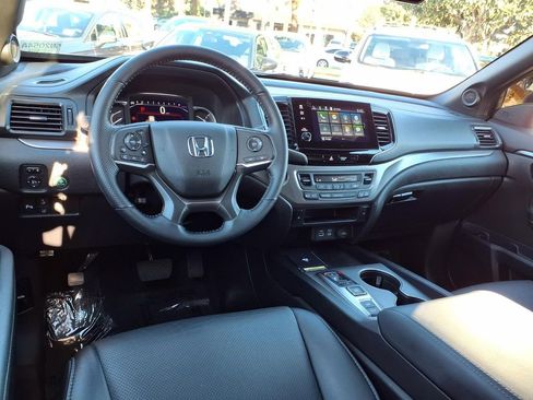 Used 2024 Honda Passport EX-L image 14
