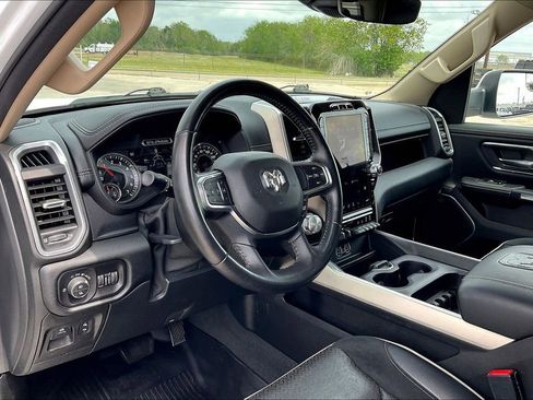 Used 2021 RAM 1500 Laramie w/ Laramie Southwest Edition image 14