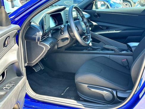Used 2026 Hyundai Elantra Sport FWD image 13
