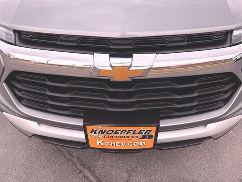 Used 2025 Chevrolet TrailBlazer LT AWD/4WD image 29