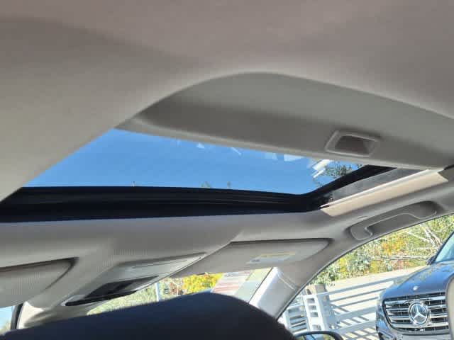 Used 2024 Honda CR-V EX-L image 18