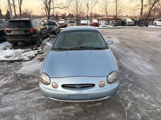 Used 1998 Ford Taurus LX video 2