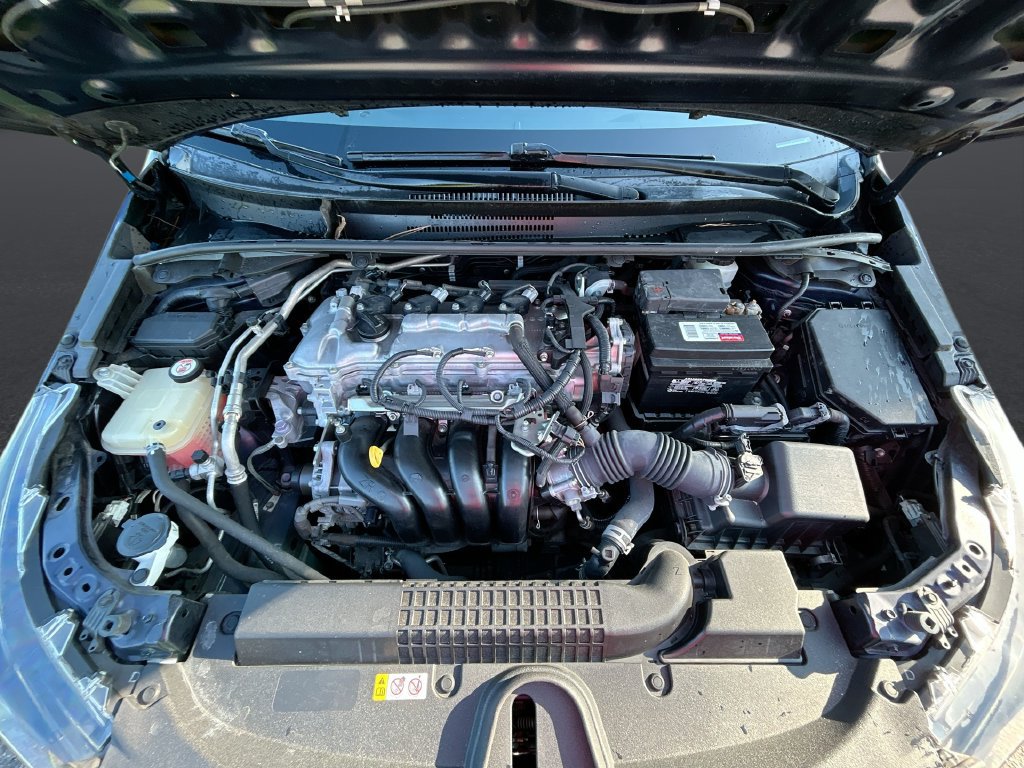 Used 2020 Toyota Corolla LE FWD image 30