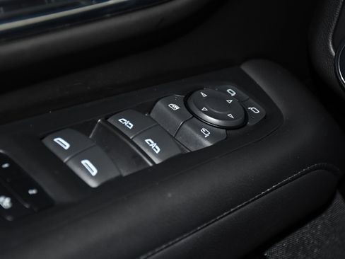Used 2023 Chevrolet Tahoe LT w/ Luxury Package AWD/4WD image 35